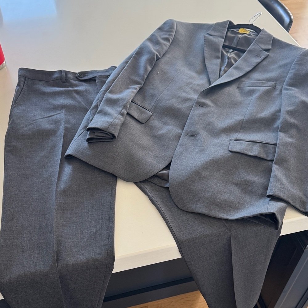 Men's Gray Dress suit